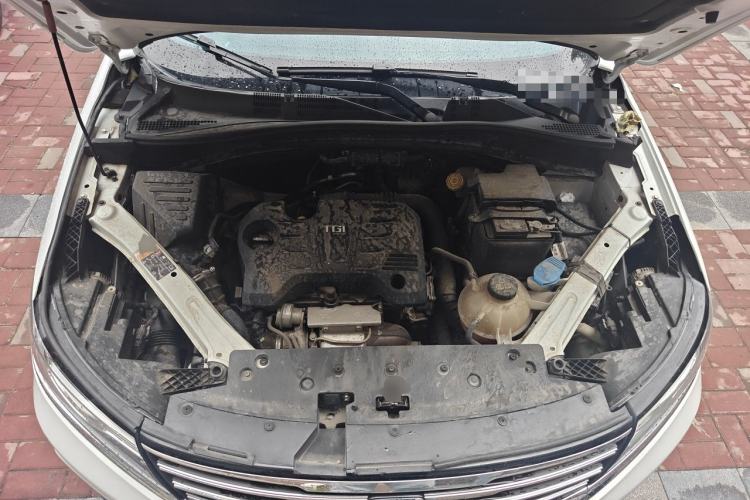 Used Roewe RX5 2018 20T Two-Wheel Drive Automatic Flagship Edition Engine Bay