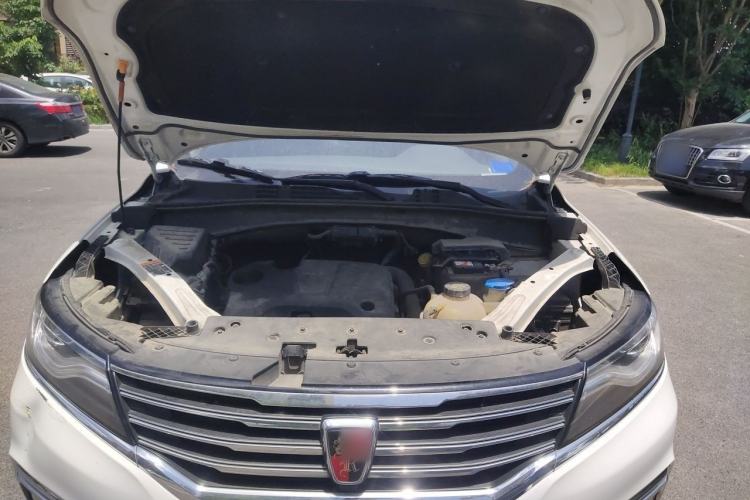 Used Roewe RX5 2018 20T Two-Wheel Drive Automatic Flagship Edition Engine Bay