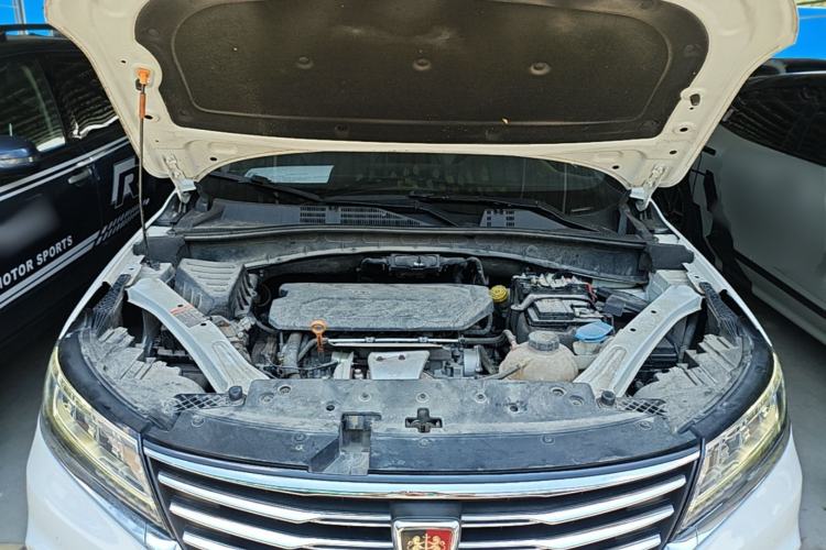 Used Roewe RX5 2018 30T Two-Wheel Drive Automatic Internet Platinum Edition Engine Bay