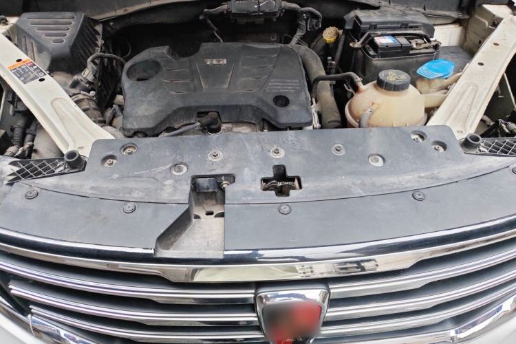 Used Roewe RX5 2018 20T Two-Wheel Drive Automatic Internet Smart Edition Engine Bay