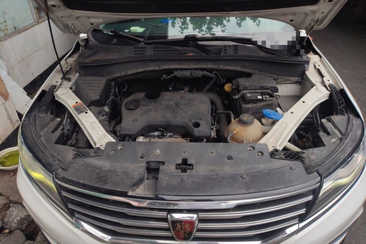 Used Roewe RX5 2018 20T Two-Wheel Drive Automatic Internet Smart Edition Engine Bay