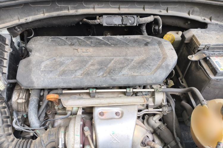 Used Roewe RX5 2018 30T Two-Wheel Drive Automatic Internet Platinum Edition Engine Bay