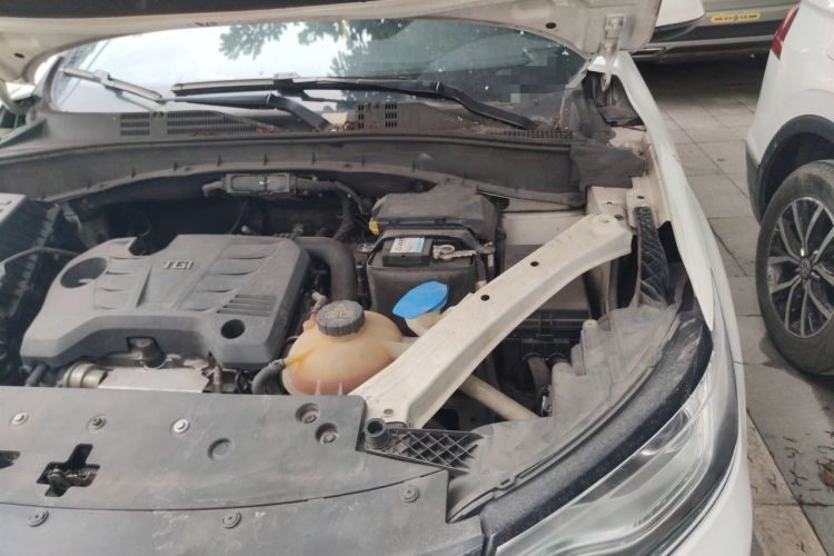 Used Roewe RX5 2018 20T Two-Wheel Drive Automatic Internet Smart Edition Engine Bay Left