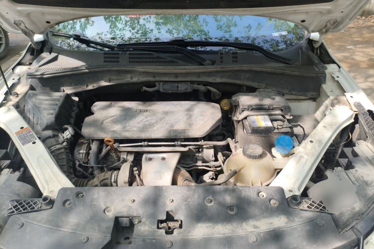 Used Roewe RX5 2018 30T Two-Wheel Drive Automatic Internet Platinum Edition Engine Bay