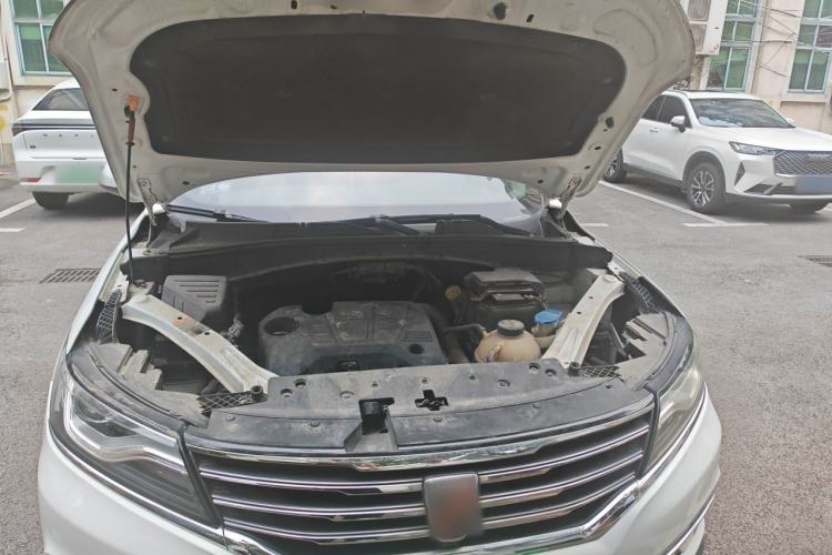 Used Roewe RX5 2018 20T Two-Wheel Drive Automatic Internet Smart Edition Engine Bay