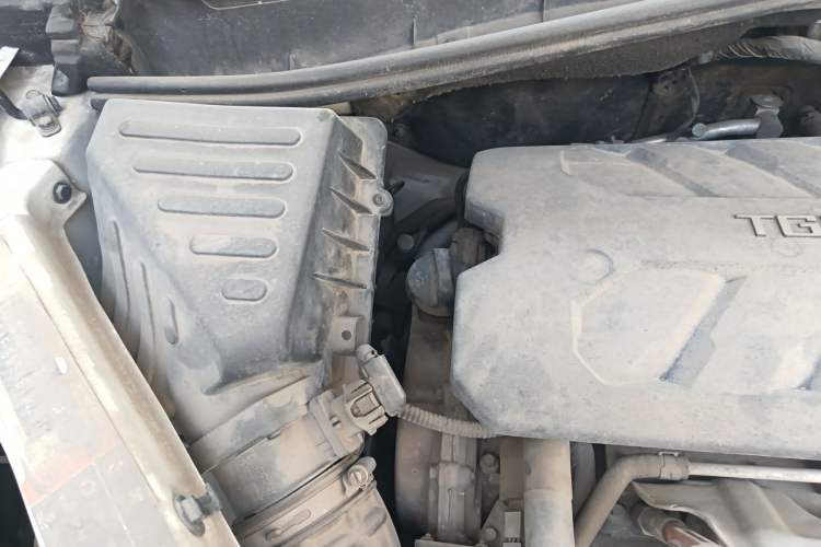 Used Roewe RX5 2018 30T Two-Wheel Drive Automatic Internet Smart Edition Engine Bay Right