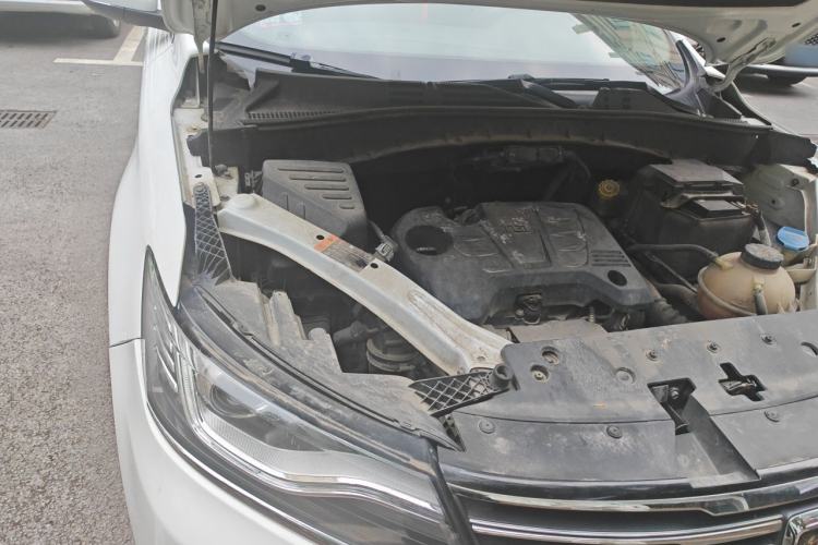 Used Roewe RX5 2018 20T Two-Wheel Drive Automatic Internet Smart Edition Engine Bay Right