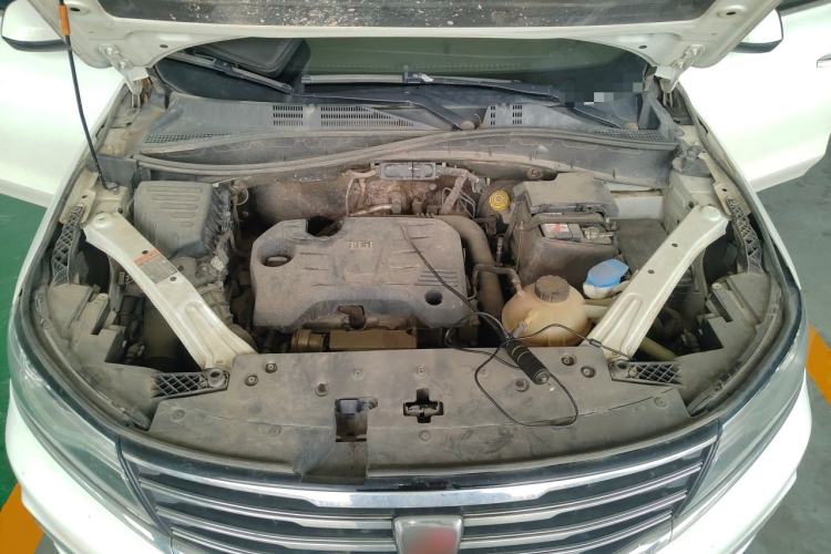 Used Roewe RX5 2018 20T Two-Wheel Drive Automatic Internet Smart Edition Engine Bay