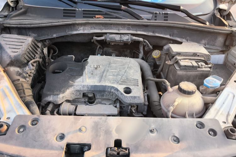 Used Roewe RX5 2018 20T Two-Wheel Drive Manual Flagship Edition Engine Bay