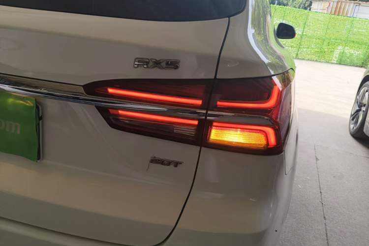 Used Roewe RX5 2018 20T Two-Wheel Drive Automatic Flagship Edition Exterior 1