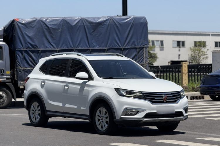 Used Roewe RX5 2018 20T Two-Wheel Drive Automatic Internet Smart Edition Exterior 2