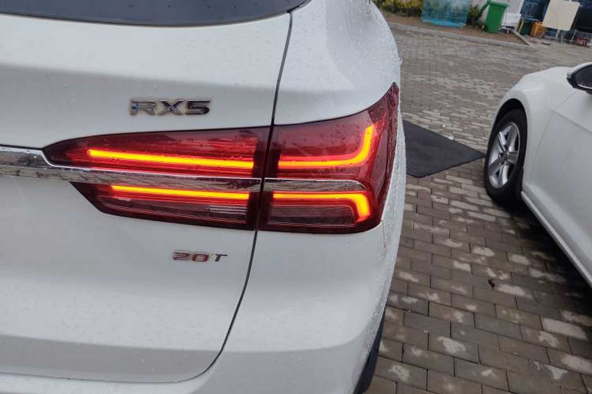 Used Roewe RX5 2018 20T Two-Wheel Drive Automatic Internet Smart Edition Exterior 3