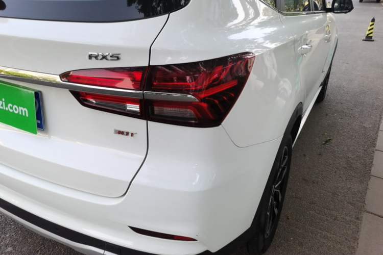 Used Roewe RX5 2018 30T Two-Wheel Drive Automatic Internet Platinum Edition Exterior 3