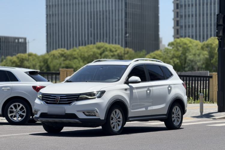 Used Roewe RX5 2018 20T Two-Wheel Drive Automatic Internet Smart Edition Exterior 4