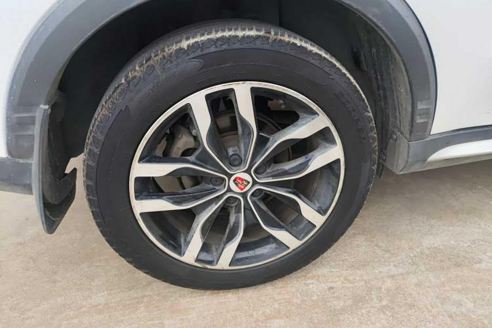 Used Roewe RX5 2018 20T Two-Wheel Drive Manual Internet Smart Edition Exterior 5