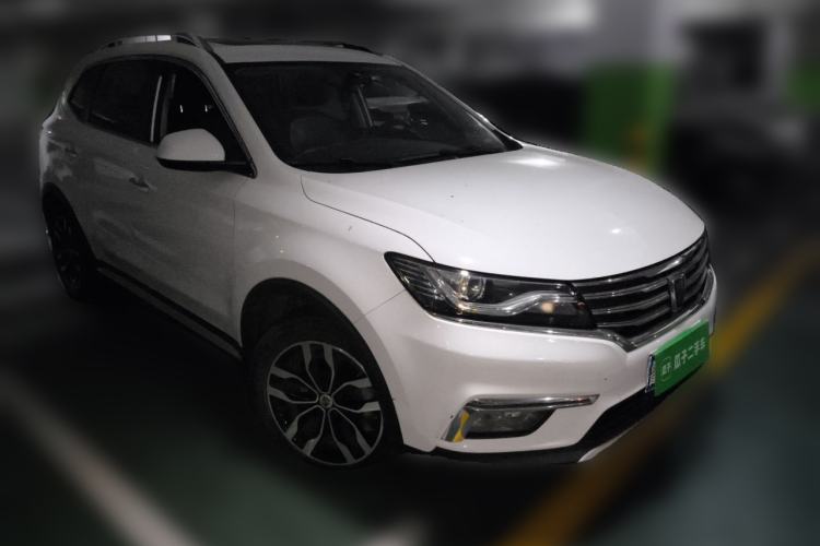 Used Roewe RX5 2018 20T Two-Wheel Drive Manual Internet Smart Edition Front Right 45 Deg