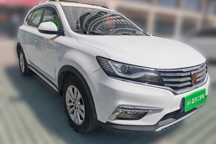 Used Roewe RX5 2018 20T Two-Wheel Drive Automatic Flagship Edition Front Right 45 Deg