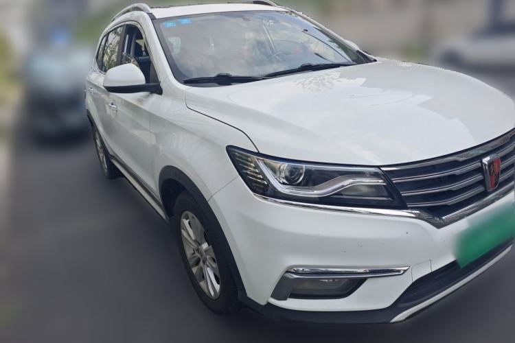 Used Roewe RX5 2018 20T Two-Wheel Drive Automatic Flagship Edition Front Right 45 Deg