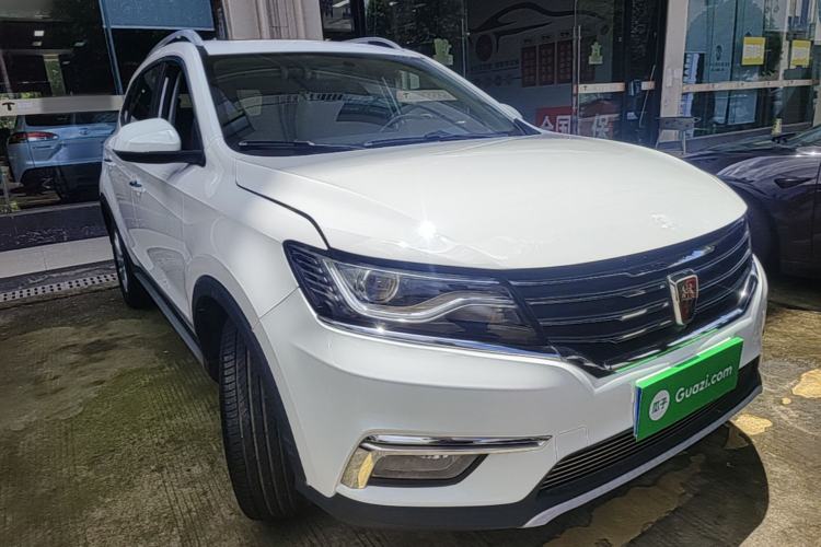 Used Roewe RX5 2018 20T Two-Wheel Drive Automatic Flagship Edition Front Right 45 Deg