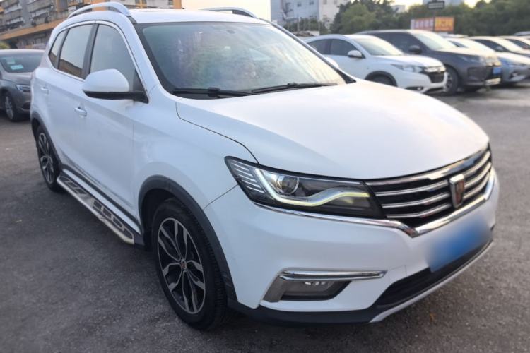Used Roewe RX5 2018 20T Two-Wheel Drive Manual Internet Smart Edition Front Right 45 Deg