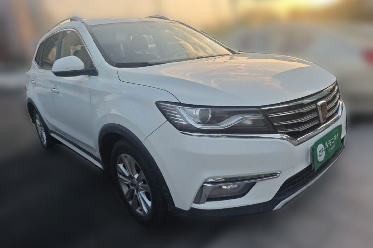 Used Roewe RX5 2018 20T Two-Wheel Drive Automatic Flagship Edition Front Right 45 Deg