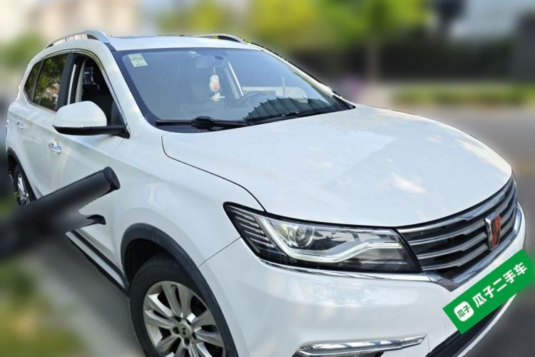 Used Roewe RX5 2018 20T Two-Wheel Drive Automatic Flagship Edition Front Right 45 Deg