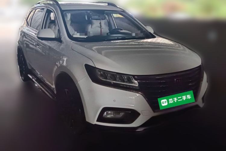Used Roewe RX5 2018 30T Two-Wheel Drive Automatic Internet Platinum Edition Front Right 45 Deg