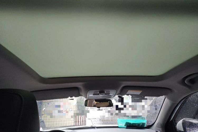 Used Roewe RX5 2018 20T Two-Wheel Drive Automatic Internet Smart Edition Headliner