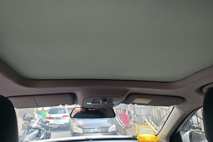 Used Roewe RX5 2018 20T Two-Wheel Drive Automatic Internet Smart Edition Headliner