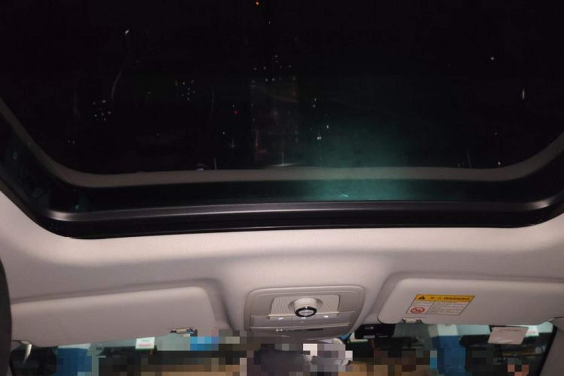 Used Roewe RX5 2018 20T Two-Wheel Drive Automatic Internet Smart Edition Headliner