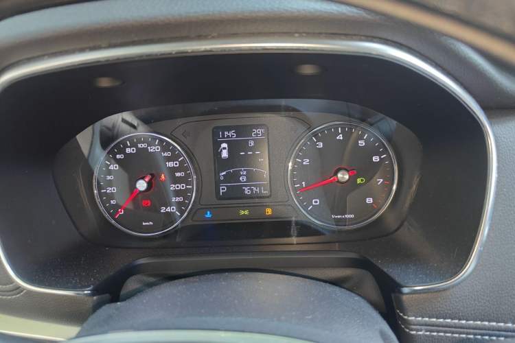Used Roewe RX5 2018 20T Two-Wheel Drive Automatic Flagship Edition Instrument Cluster