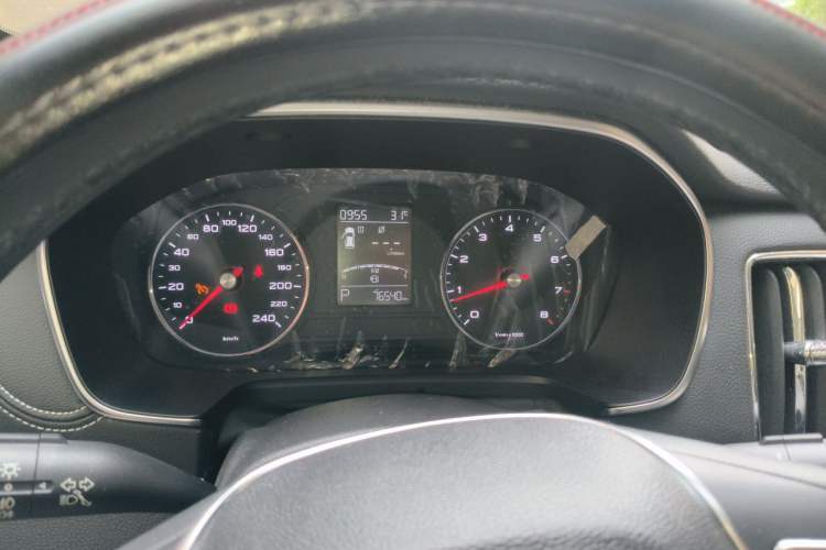 Used Roewe RX5 2018 20T Two-Wheel Drive Automatic Internet Smart Edition Instrument Cluster