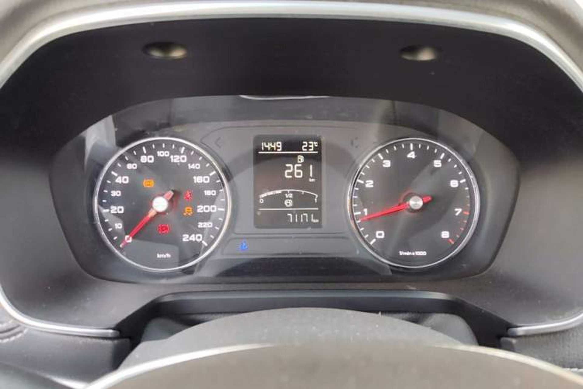 Used Roewe RX5 2018 20T Two-Wheel Drive Manual Internet Elite Edition Instrument Cluster