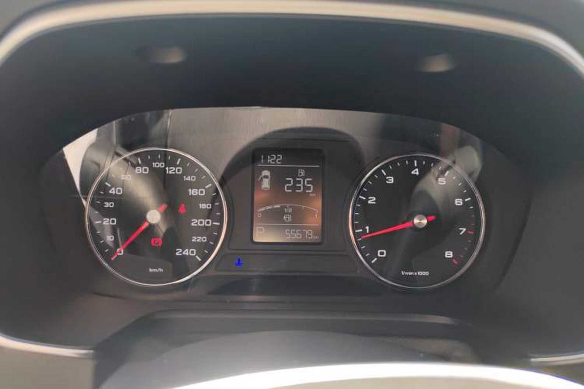 Used Roewe RX5 2018 20T Two-Wheel Drive Automatic Flagship Edition Instrument Cluster