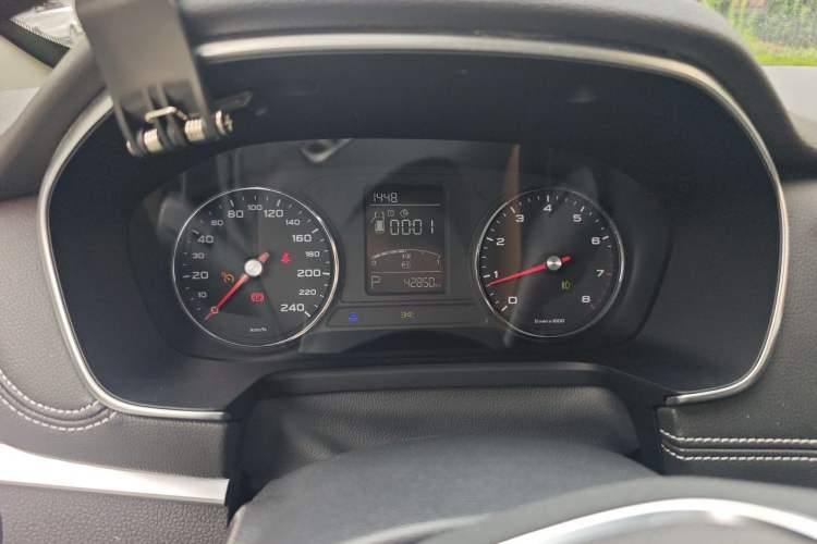 Used Roewe RX5 2018 20T Two-Wheel Drive Automatic Flagship Edition Instrument Cluster