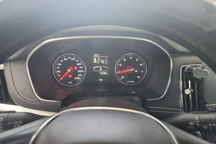 Used Roewe RX5 2018 20T Two-Wheel Drive Manual Flagship Edition Instrument Cluster