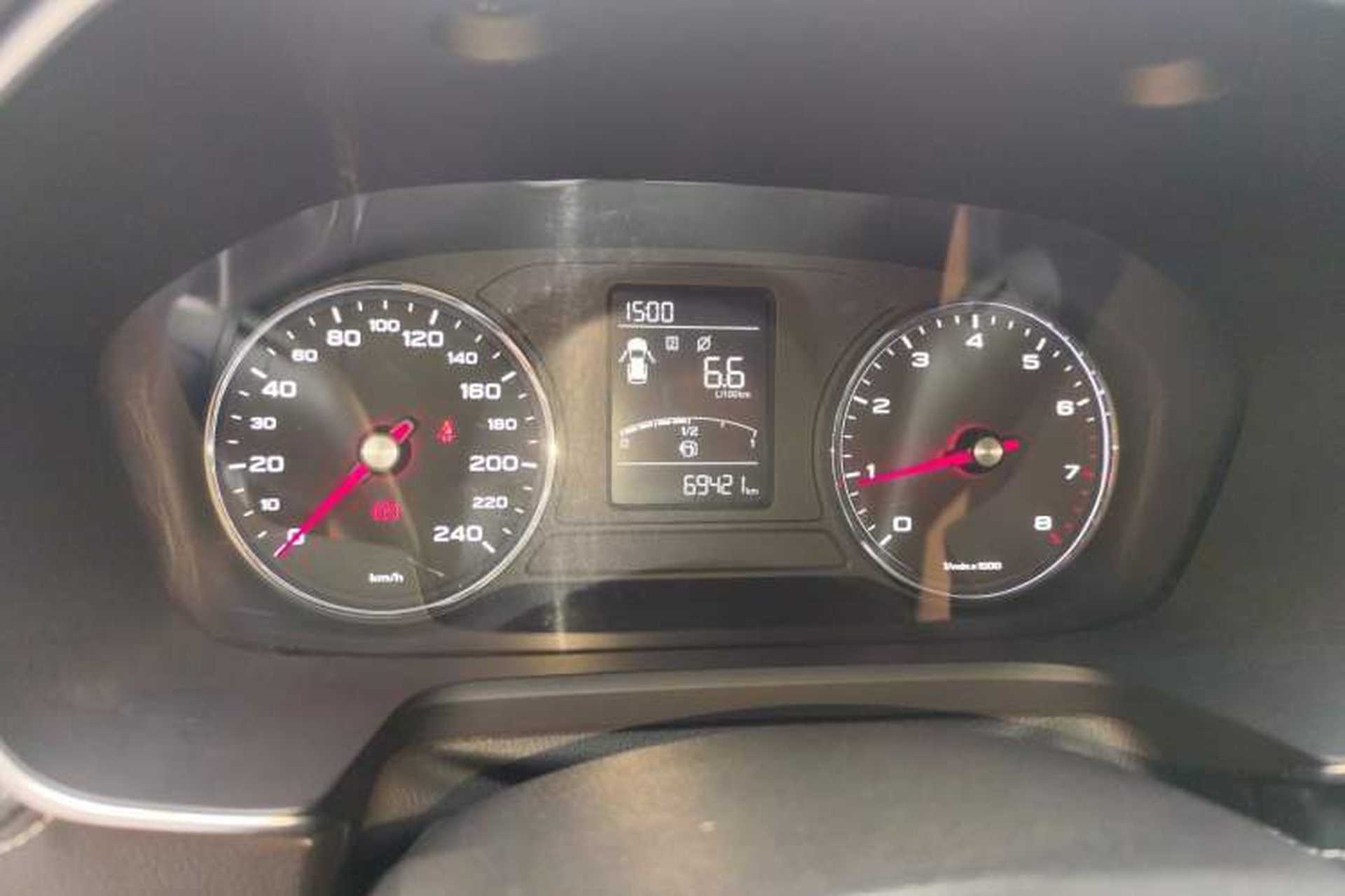 Used Roewe RX5 2018 20T Two-Wheel Drive Manual Flagship Edition Instrument Cluster