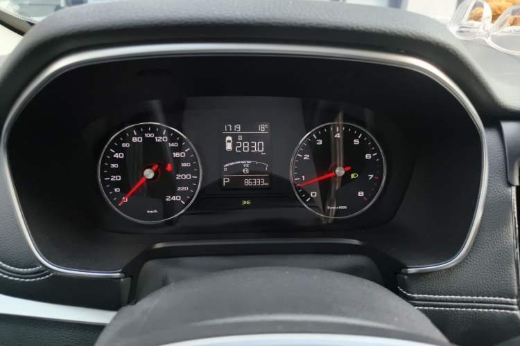 Used Roewe RX5 2018 20T Two-Wheel Drive Automatic Luxury Edition Instrument Cluster