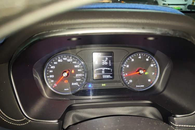 Used Roewe RX5 2018 20T Two-Wheel Drive Automatic Flagship Edition Instrument Cluster