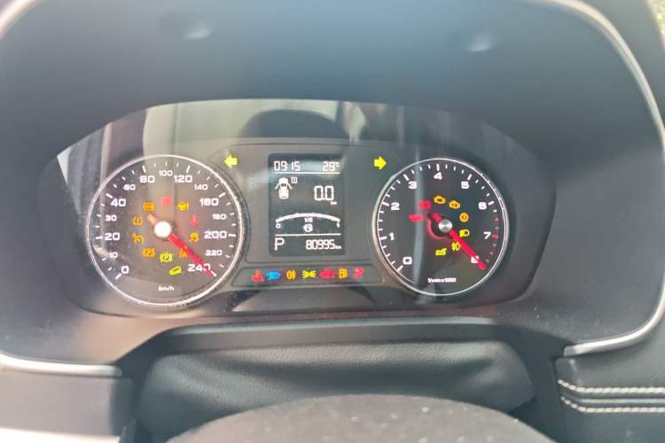 Used Roewe RX5 2018 20T Two-Wheel Drive Automatic Internet Smart Edition Instrument Cluster