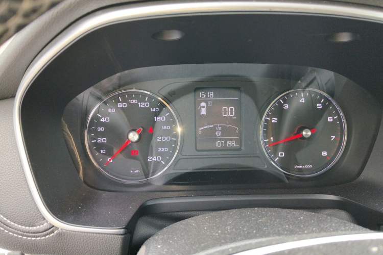 Used Roewe RX5 2018 20T Two-Wheel Drive Manual Flagship Edition Instrument Cluster