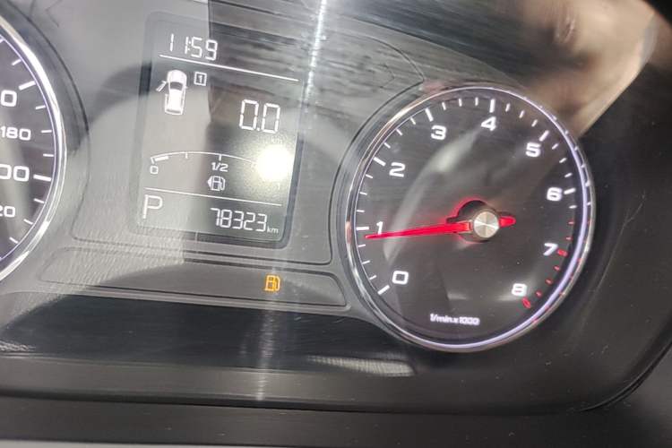 Used Roewe RX5 2018 20T Two-Wheel Drive Automatic Flagship Edition Instrument Cluster