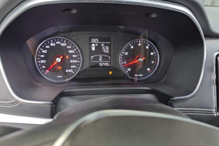 Used Roewe RX5 2018 20T Two-Wheel Drive Manual Flagship Edition Instrument Cluster