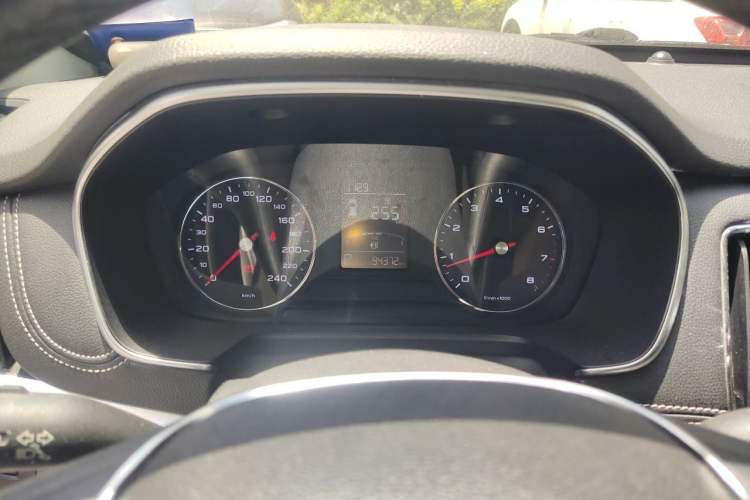 Used Roewe RX5 2018 20T Two-Wheel Drive Automatic Flagship Edition Instrument Cluster