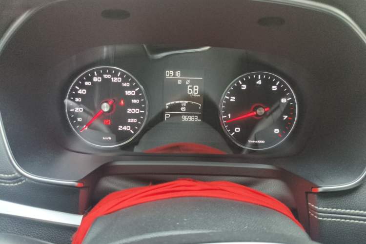Used Roewe RX5 2018 20T Two-Wheel Drive Automatic Flagship Edition Instrument Cluster