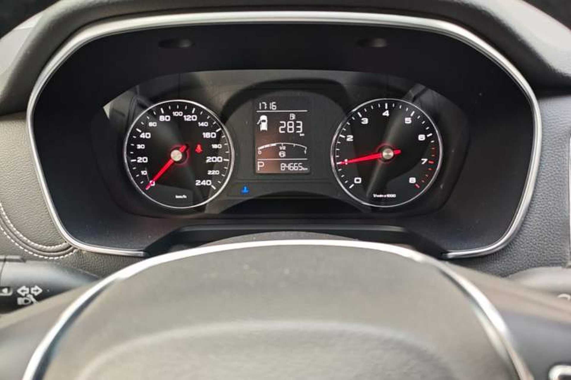 Used Roewe RX5 2018 20T Two-Wheel Drive Automatic Flagship Edition Instrument Cluster