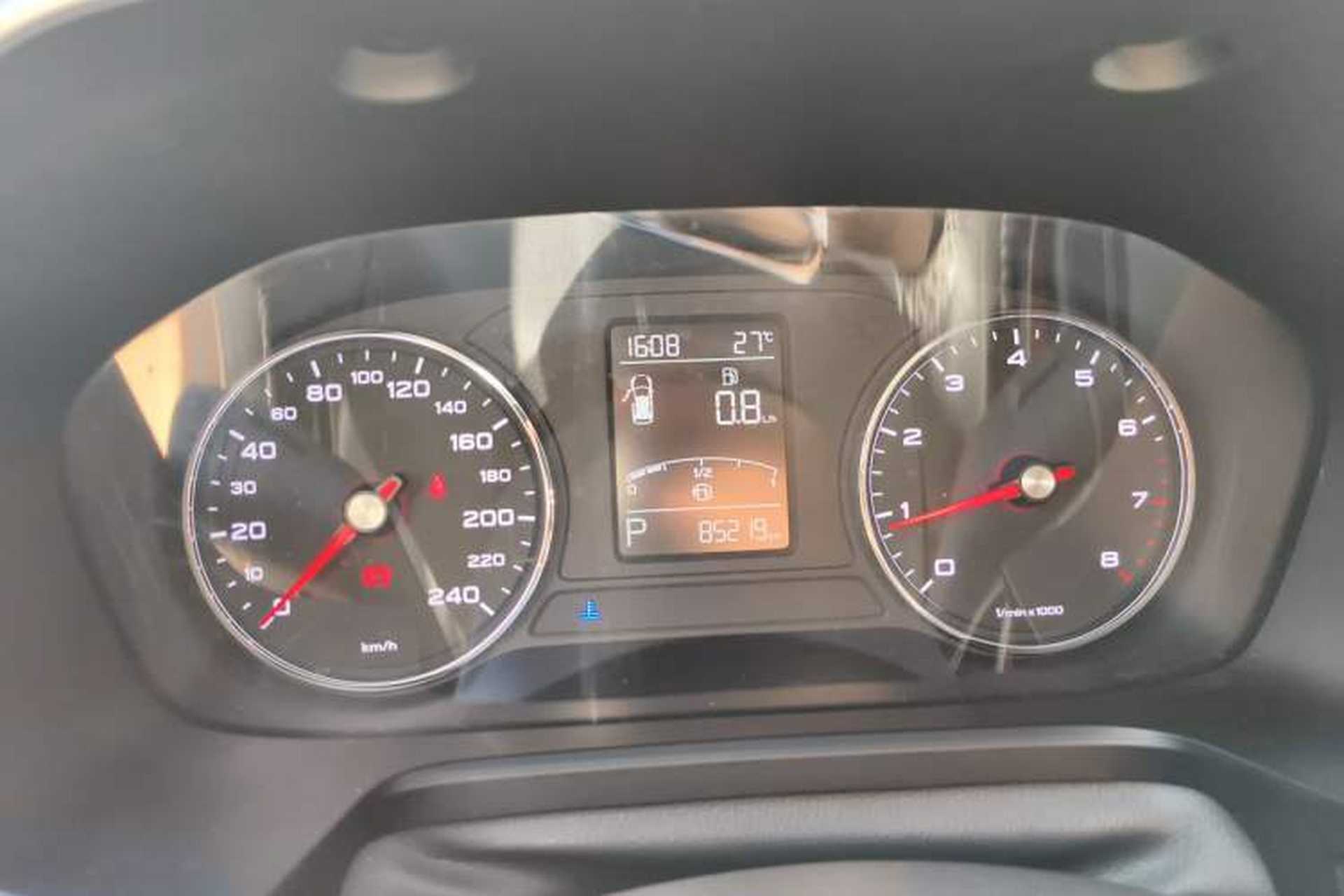 Used Roewe RX5 2018 20T Two-Wheel Drive Automatic Internet Smart Edition Instrument Cluster