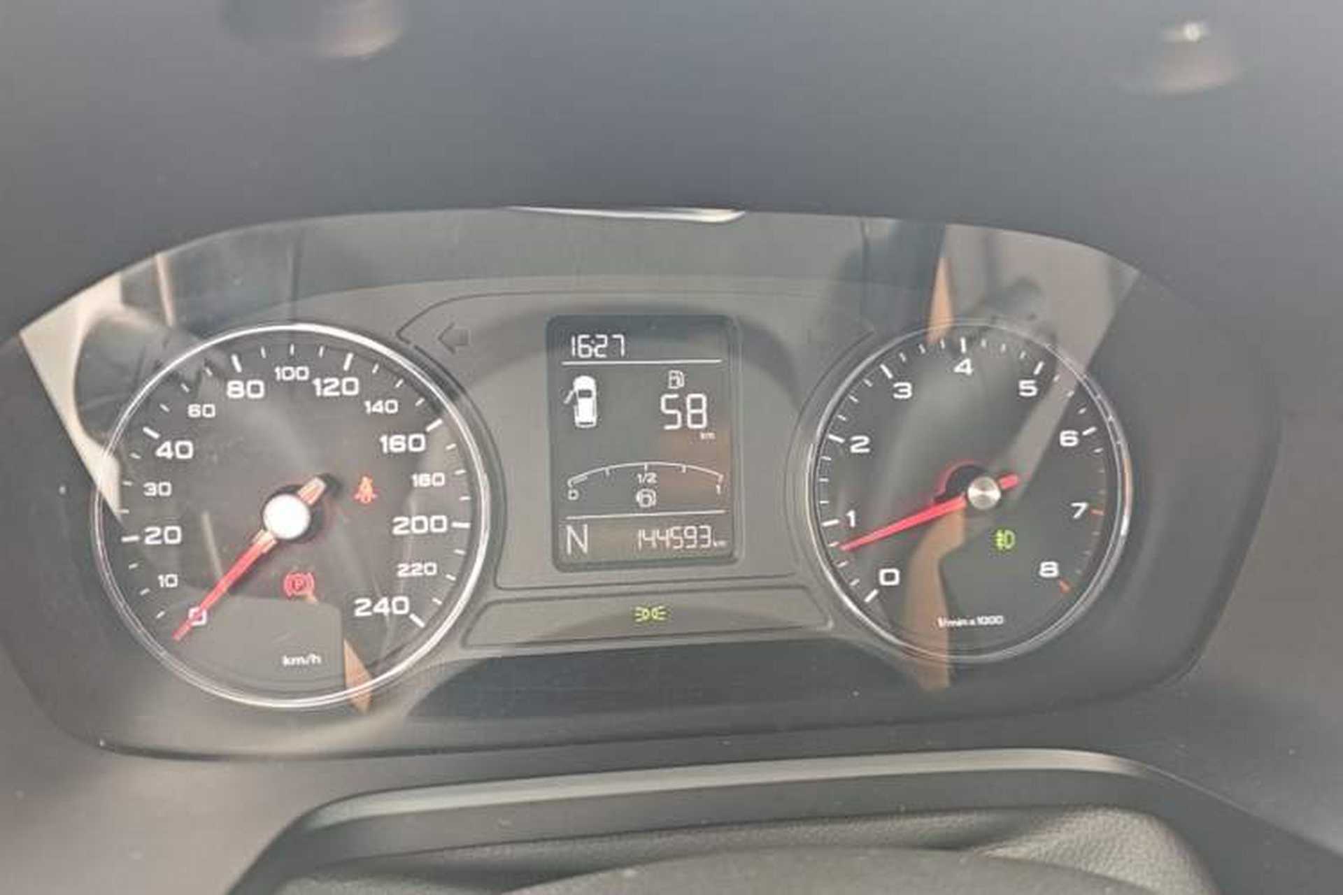 Used Roewe RX5 2018 20T Two-Wheel Drive Automatic Flagship Edition Instrument Cluster