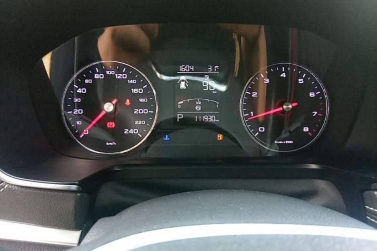 Used Roewe RX5 2018 20T Two-Wheel Drive Automatic Internet Smart Edition Instrument Cluster