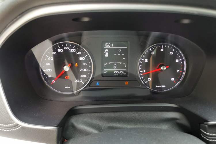 Used Roewe RX5 2018 20T Two-Wheel Drive Automatic Flagship Edition Instrument Cluster